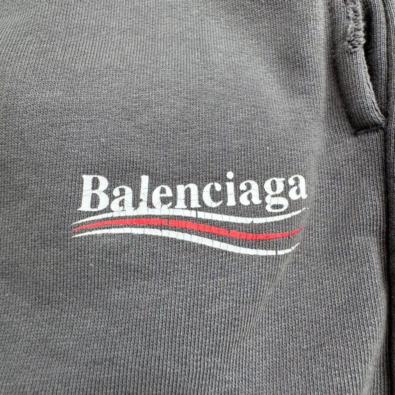 Balenciaga Balenciaga distressed cola print shorts Size US 26 / EU 42 - 3 Thumbnail