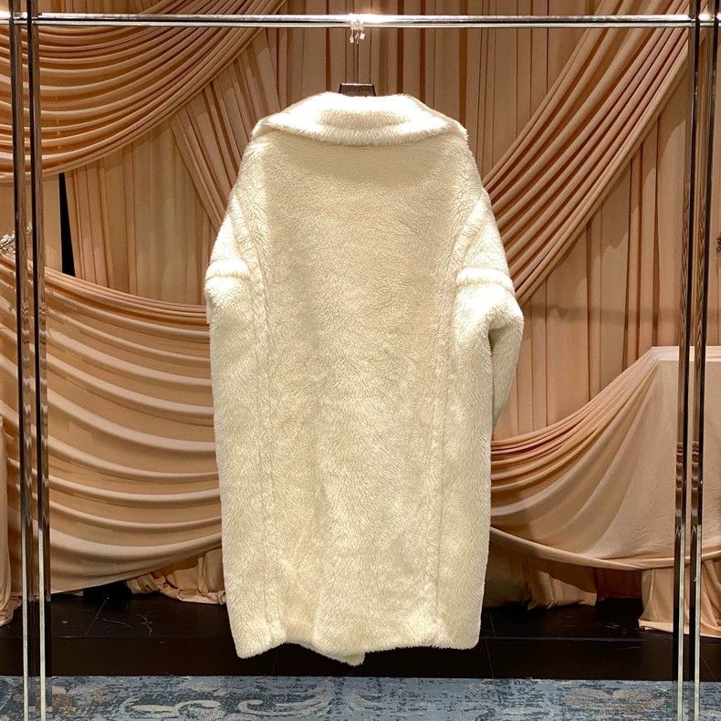 Max Mara MaxMara Cream Long Teddy Coat -dmc Size US S / EU 44-46 / 1 - 3 Thumbnail