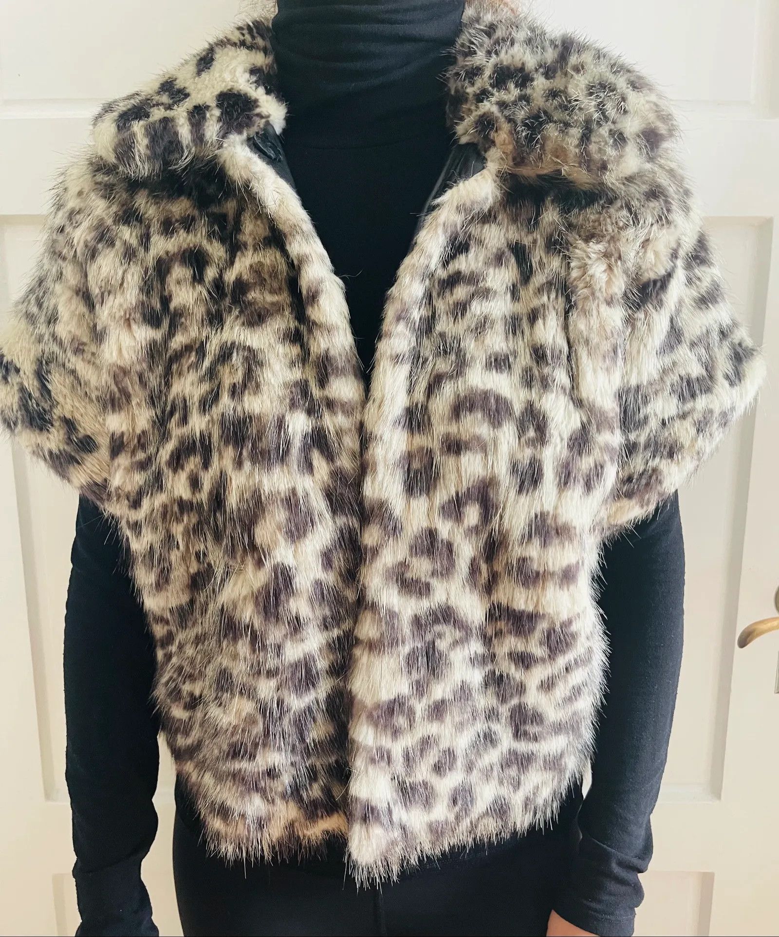 N21 N°21 Bolero fur Fur Faux Fur Size M / US 6-8 / IT 42-44 - 4 Thumbnail