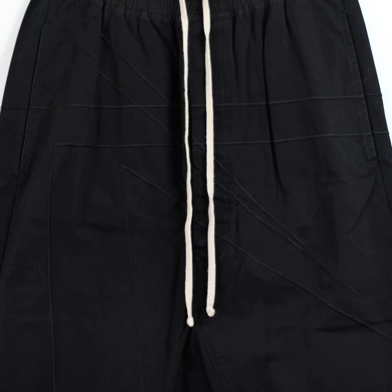 Rick Owens rickowens black crotch shorts Size US 44 / EU 60 - 2 Thumbnail