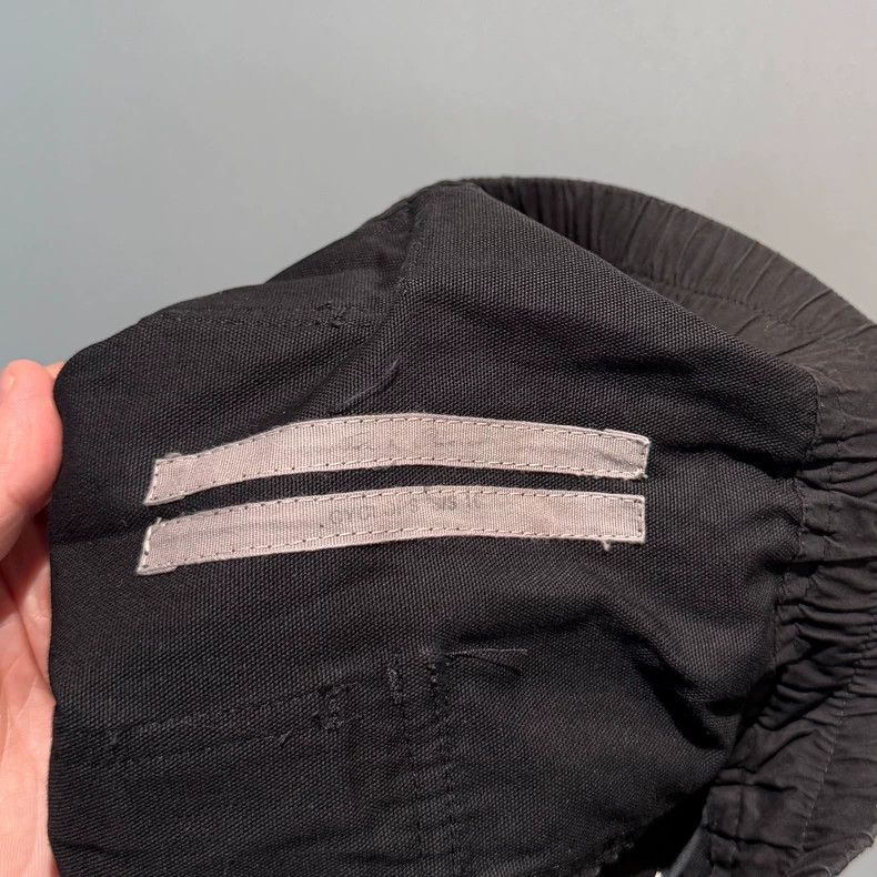 Rick Owens Rick Owens Mainline Show Model Fold Line Shorts Size US 44 / EU 60 - 4 Thumbnail