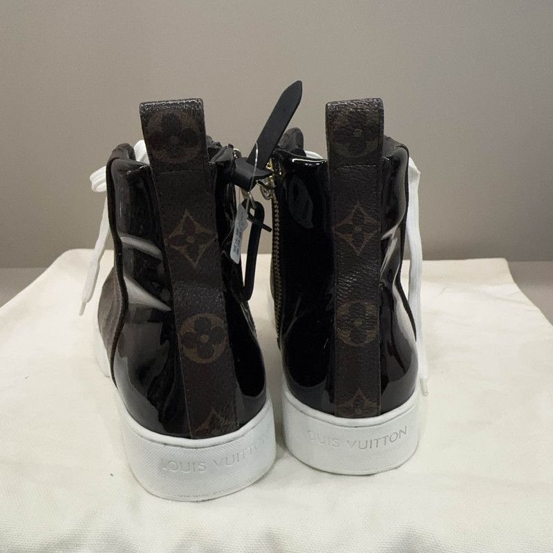 Louis Vuitton Louis Vuitton Casual Fashion Sneakers in Black Brown 0089 Size US 7.5 / EU 40-41 - 3 Thumbnail