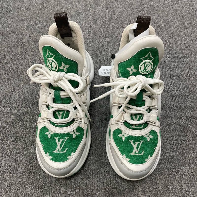 Louis Vuitton Louis Vuitton Archlight Sneakers in Green and White 0079 Size US 6 / IT 36 - 2 Thumbnail