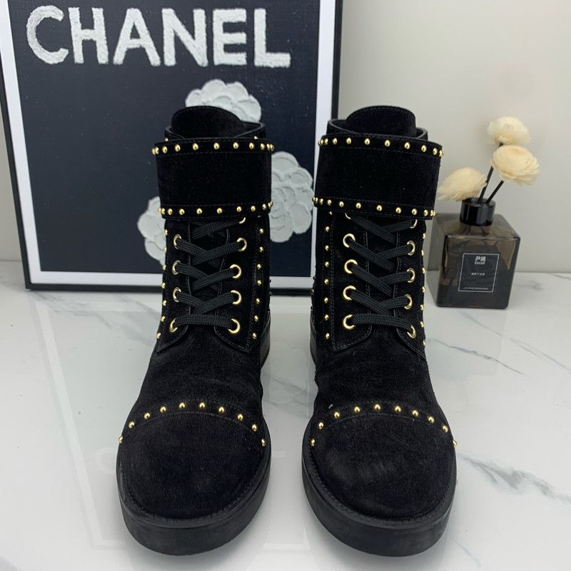 Louis Vuitton Louis Vuitton Black Velvet Studded Martin Boots 0079 Size US 6 / IT 36 - 4 Thumbnail