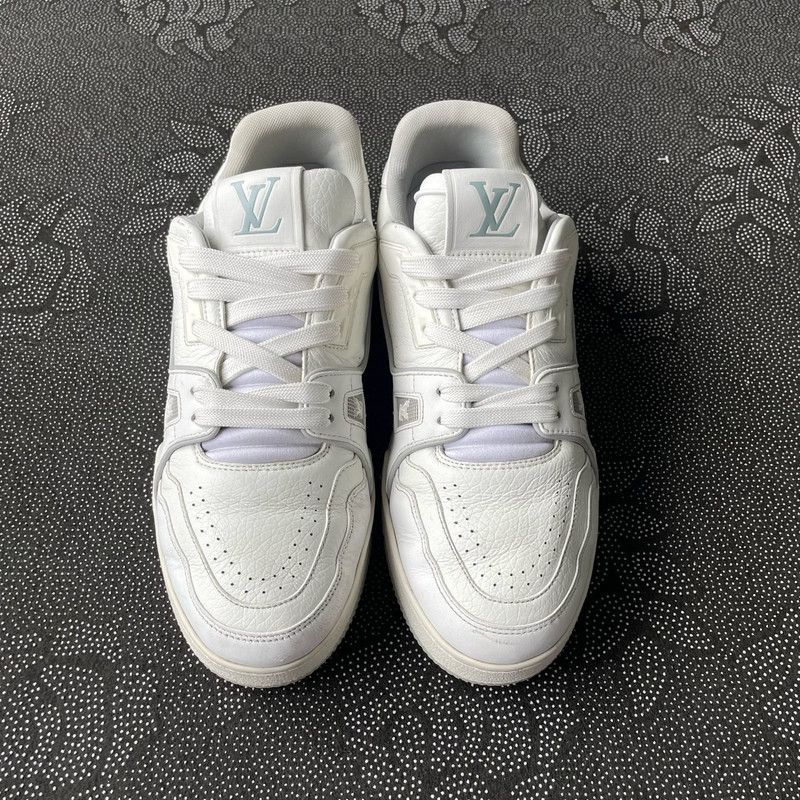 Louis Vuitton Louis Vuitton Trainer Low Top Sneakers for Women 0079 Size US 8 / IT 38 - 2 Thumbnail