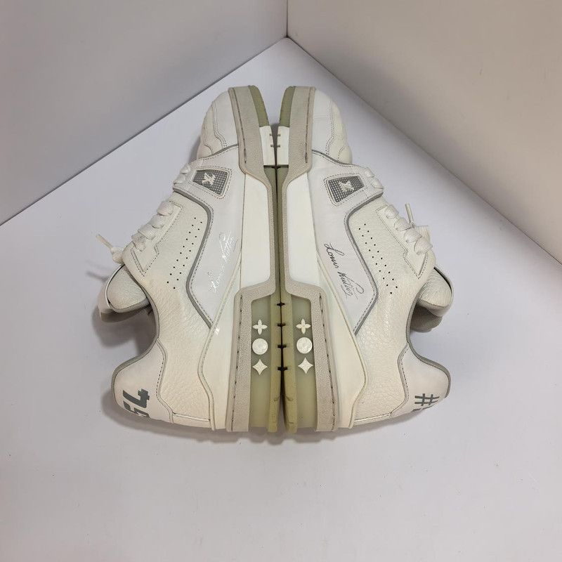 Louis Vuitton Louis Vuitton White Leather Low-Top Sneakers 0079 Size US 10 / IT 40 - 5 Thumbnail