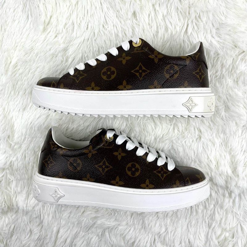 Louis Vuitton Louis Vuitton Low-Top Fashion Sneakers for Women 0079 Size US 5 / IT 35 - 7 Thumbnail