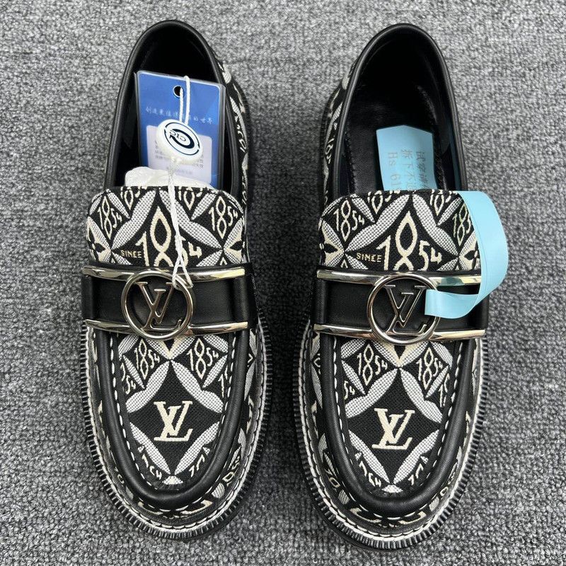 Louis Vuitton Louis Vuitton Academy Floral Print Loafers 0079 Size US 6 / IT 36 - 2 Thumbnail