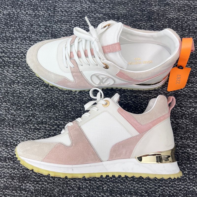 Louis Vuitton Louis Vuitton Run Away Low Top Sneakers for Women 0079 Size US 7 / IT 37 - 6 Thumbnail