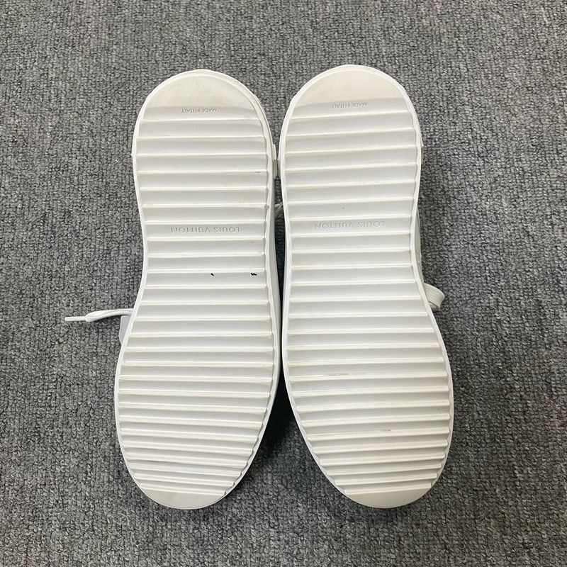 Louis Vuitton Louis Vuitton Time Out Casual Sneakers for Women 0079 Size US 7 / IT 37 - 4 Thumbnail