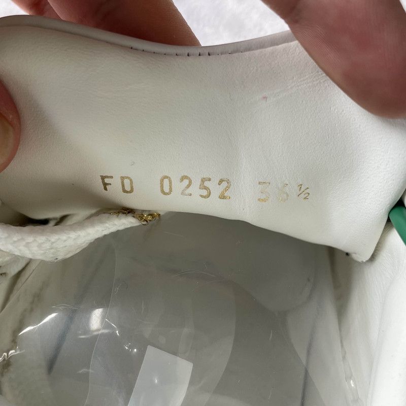 Louis Vuitton Louis Vuitton Low-Top Fashion Sneakers for Women 0079 Size US 6 / IT 36 - 5 Thumbnail