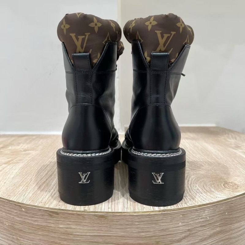 Louis Vuitton Louis Vuitton Black Beaubourg Ankle Boots for Women 0079 Size US 6 / IT 36 - 3 Thumbnail