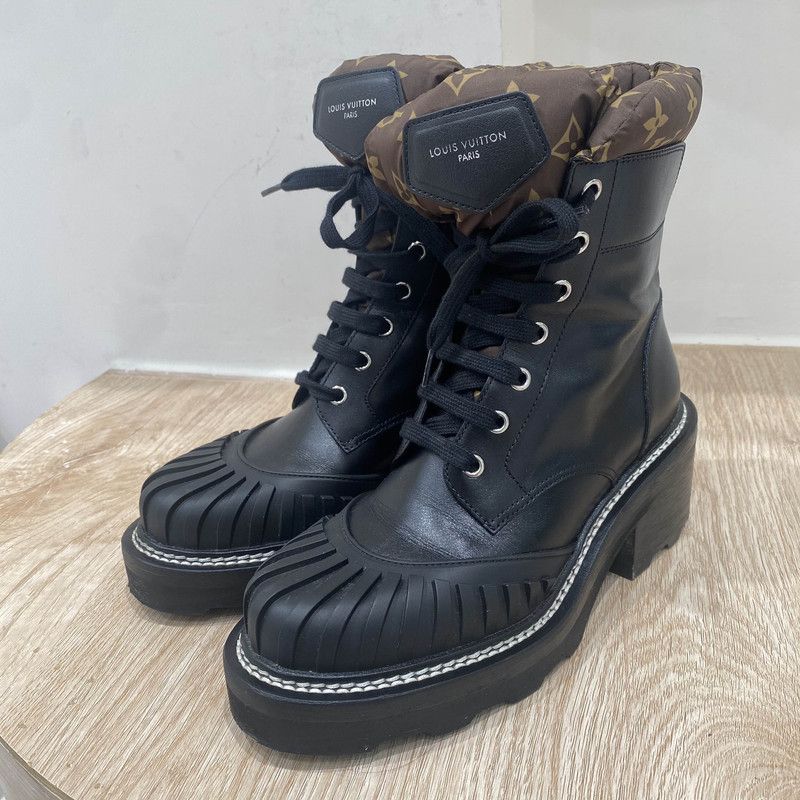 Louis Vuitton Louis Vuitton Black Beaubourg Ankle Boots for Women 0079 Size US 6 / IT 36 - 9 Thumbnail