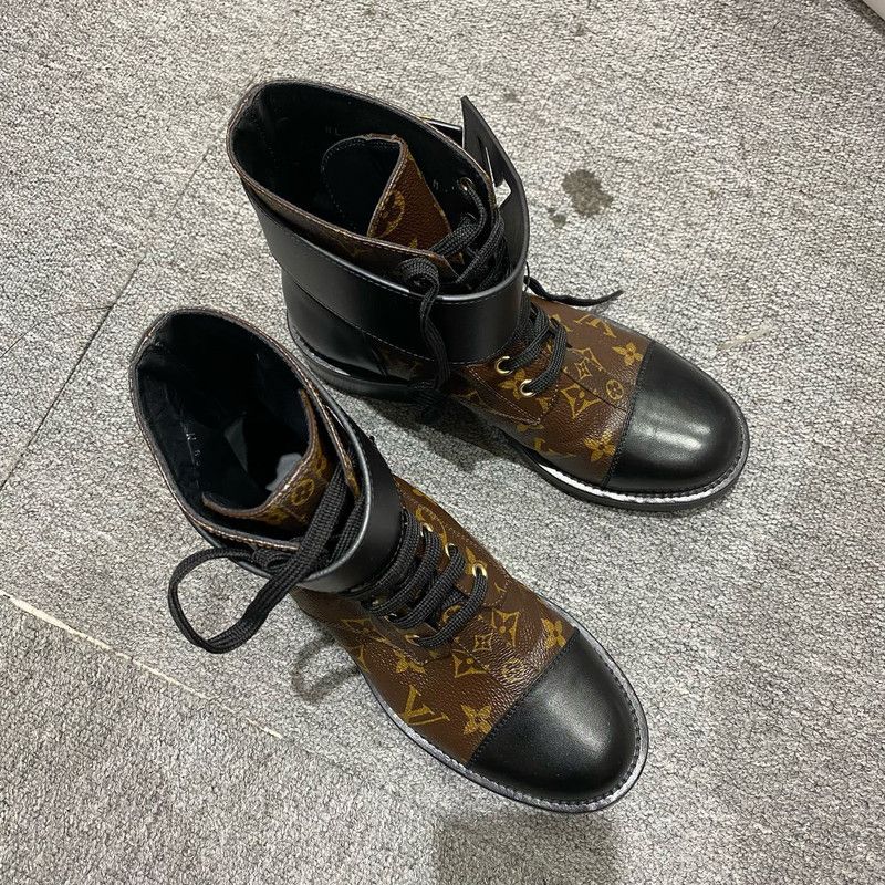 Louis Vuitton Louis Vuitton Wonderland Monogram Brown Martin Boots 0079 Size US 4 / IT 34 - 8 Thumbnail
