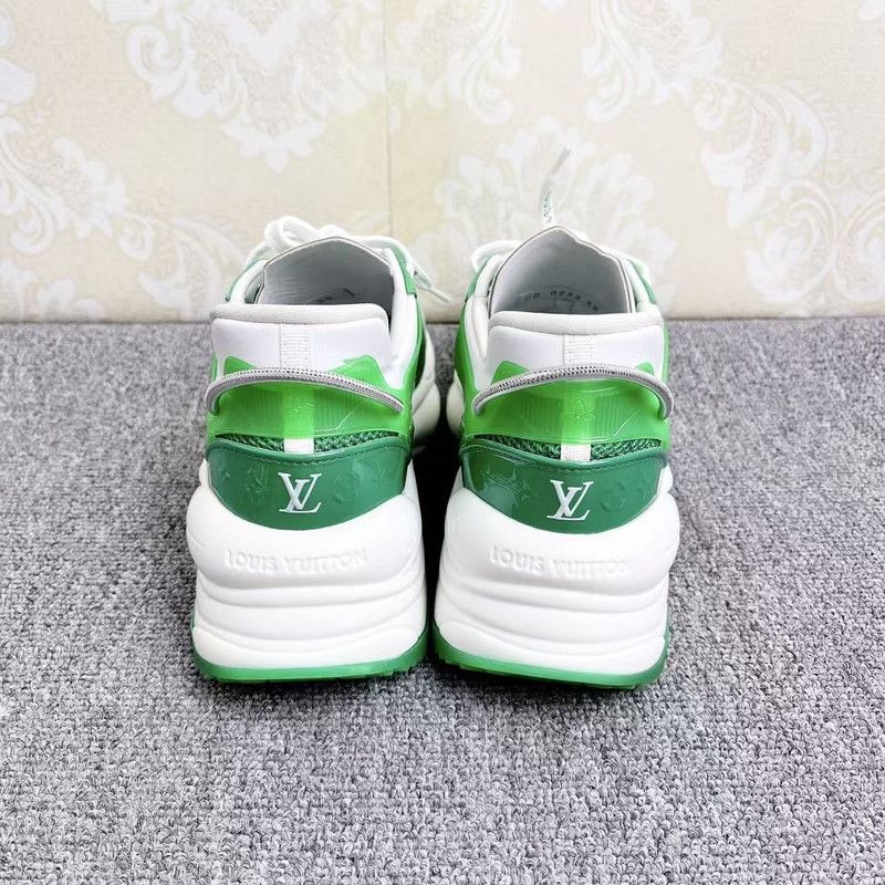 Louis Vuitton Louis Vuitton Run 55 Green White Sneakers 0079 Size US 7 / IT 37 - 5 Thumbnail