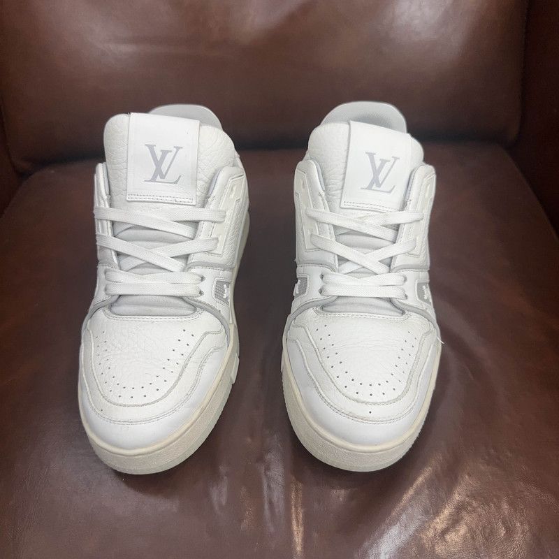 Louis Vuitton Louis Vuitton Trainer Low Top Fashion Sneakers for Women 0079 Size US 6 / IT 36 - 2 Thumbnail