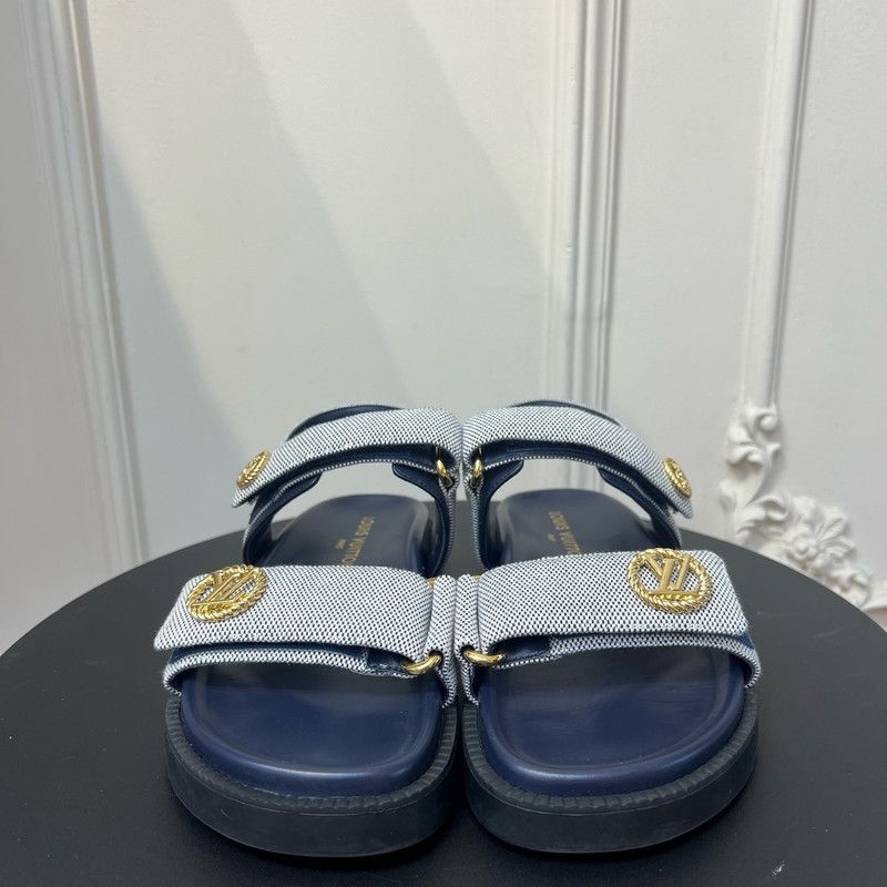 Louis Vuitton Louis Vuitton Stylish Comfortable Slide Sandals for Women 0079 Size US 7 / IT 37 - 3 Thumbnail