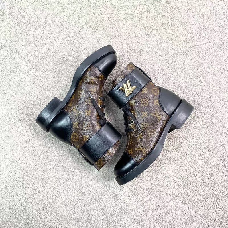 Louis Vuitton Louis Vuitton Wonderland Monogram Canvas Ankle Boots 0079 Size US 6 / IT 36 - 7 Thumbnail