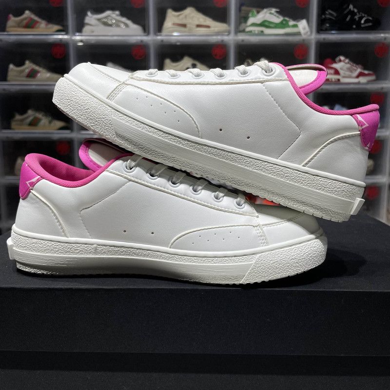 Louis Vuitton Louis Vuitton Charlie Low-Top Fashion Sneakers 0079 Size US 6 / IT 36 - 9 Thumbnail