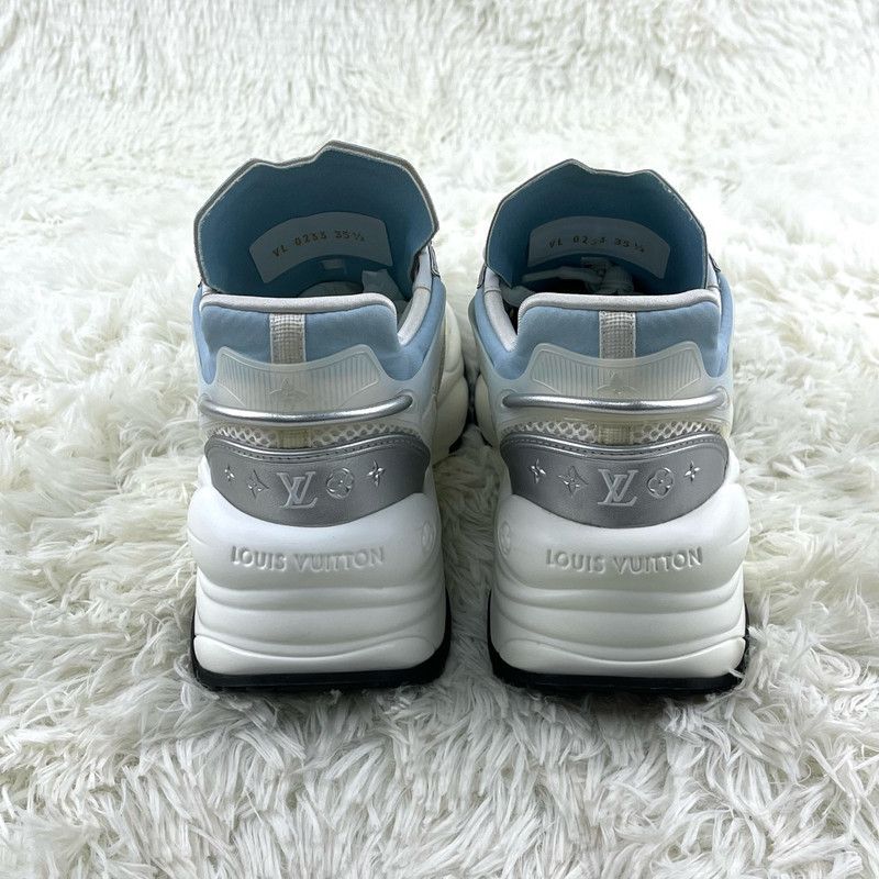 Louis Vuitton Louis Vuitton Run 55 Low Top Sneakers for Women 0079 Size US 5 / IT 35 - 3 Thumbnail