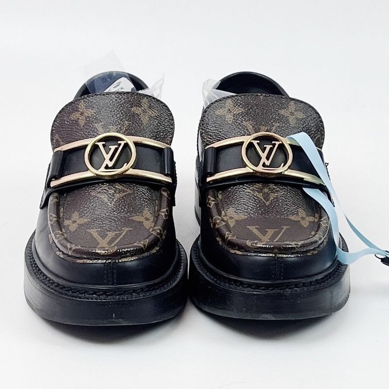 Louis Vuitton Louis Vuitton Academy Black Leather Loafers 0079 Size US 6 / IT 36 - 2 Thumbnail