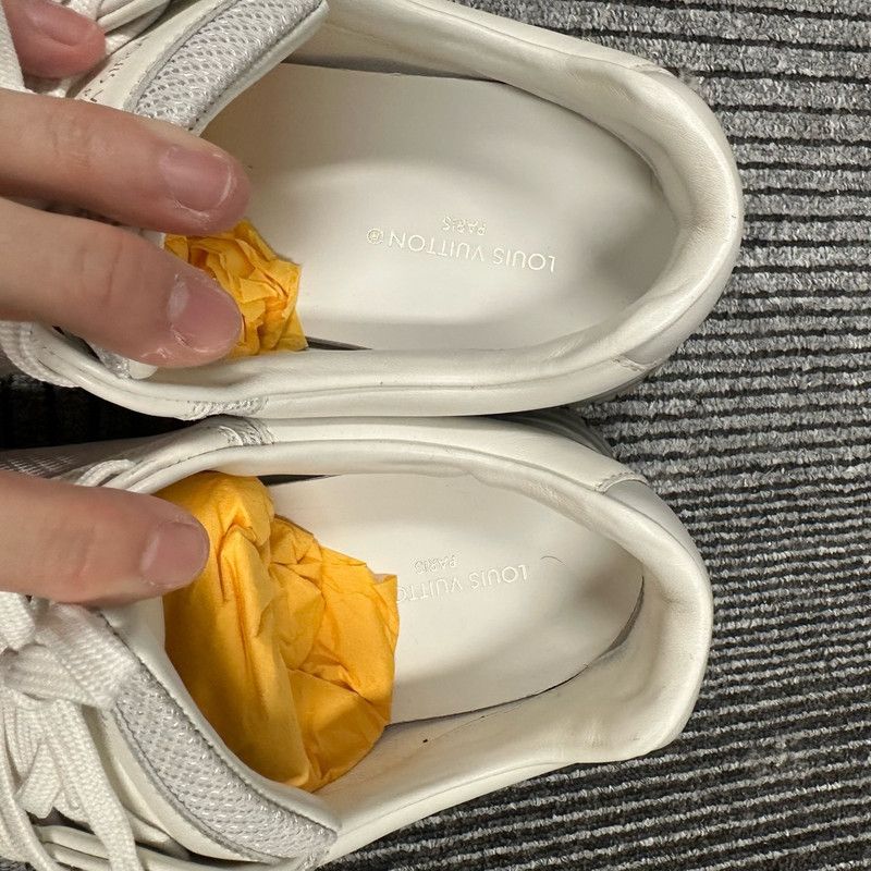 Louis Vuitton Louis Vuitton Run Away Low-Top Sneakers 0079 Size US 8 / IT 38 - 5 Thumbnail