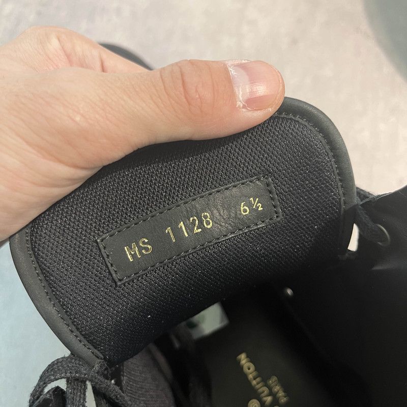 Louis Vuitton Louis Vuitton Rivoli High-top Fashion Sneakers 0079 Size US 9 / IT 39 - 5 Thumbnail
