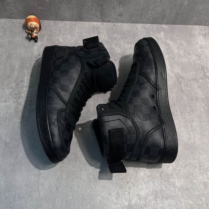 Louis Vuitton Louis Vuitton Rivoli High-top Fashion Sneakers 0079 Size US 9 / IT 39 - 7 Thumbnail