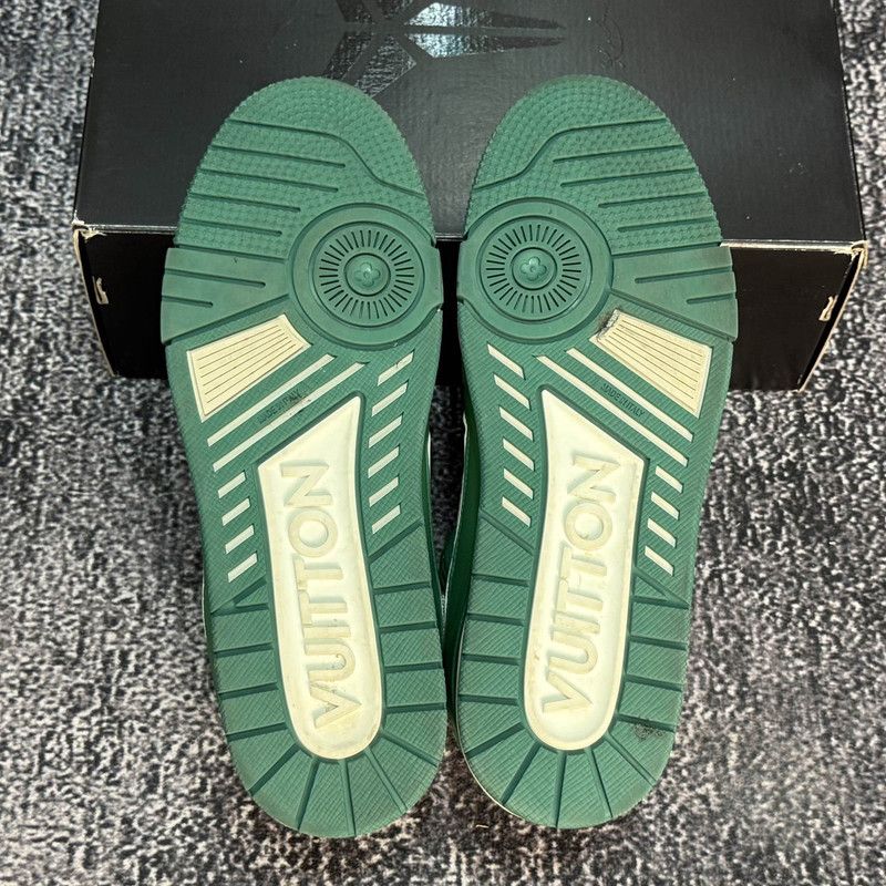 Louis Vuitton Louis Vuitton Green Low-Top Trainer Sneakers 0079 Size US 10 / IT 40 - 4 Thumbnail