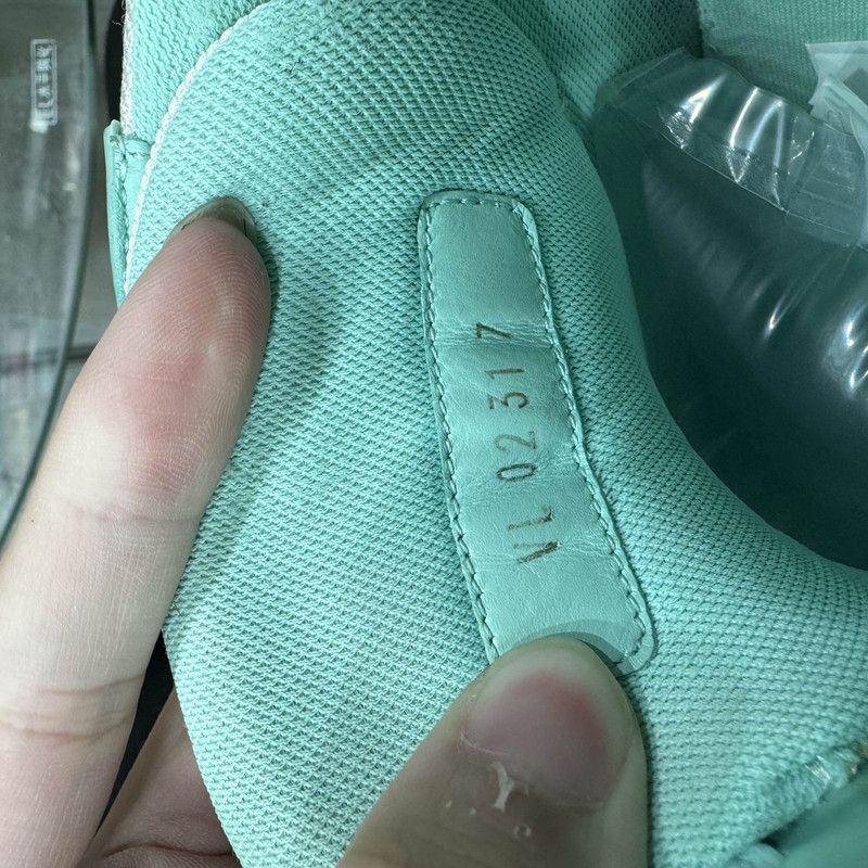 Louis Vuitton Louis Vuitton Trainer Low Top in Tiffany Green 0079 Size US 9 / IT 39 - 5 Thumbnail