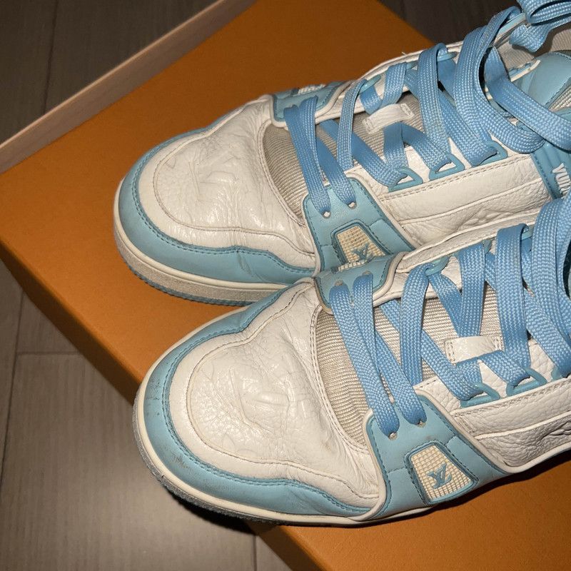 Louis Vuitton Louis Vuitton Trainer Low-Top Sneakers in Sky Blue 0079 Size US 10 / EU 43 - 7 Thumbnail