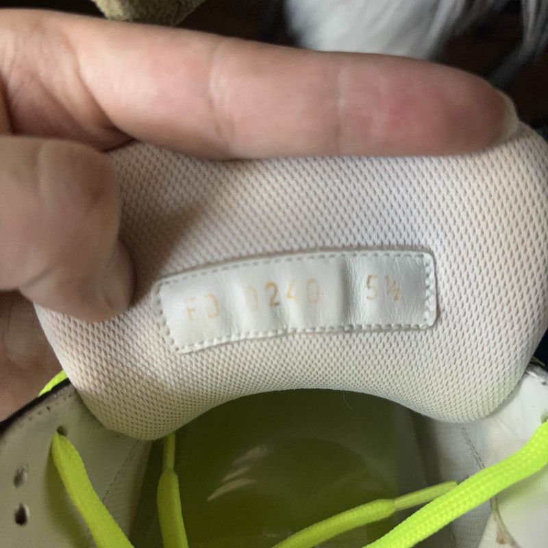 Louis Vuitton Louis Vuitton Low-Top Basketball Sneakers in Black and White 0079 Size US 8 / IT 38 - 5 Thumbnail