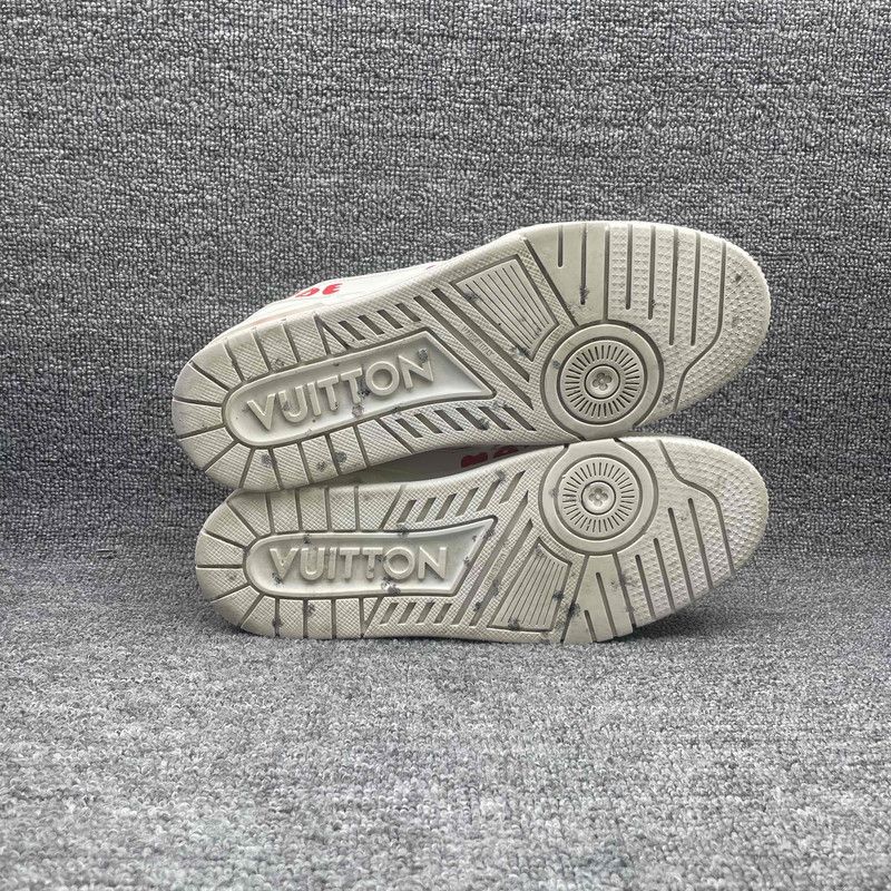 Louis Vuitton Nigo x Louis Vuitton White and Red Trainers 0079 Size US 9 / IT 39 - 4 Thumbnail