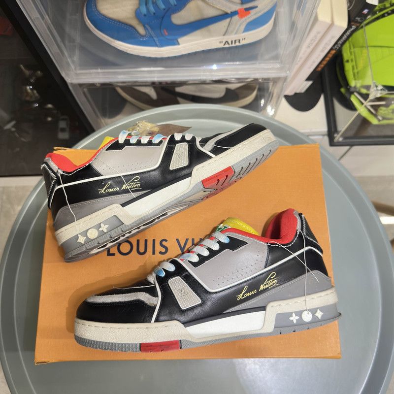 Louis Vuitton Louis Vuitton Elegant Art Low-top Fashion Sneakers 0079 Size US 7 / IT 37 - 6 Thumbnail