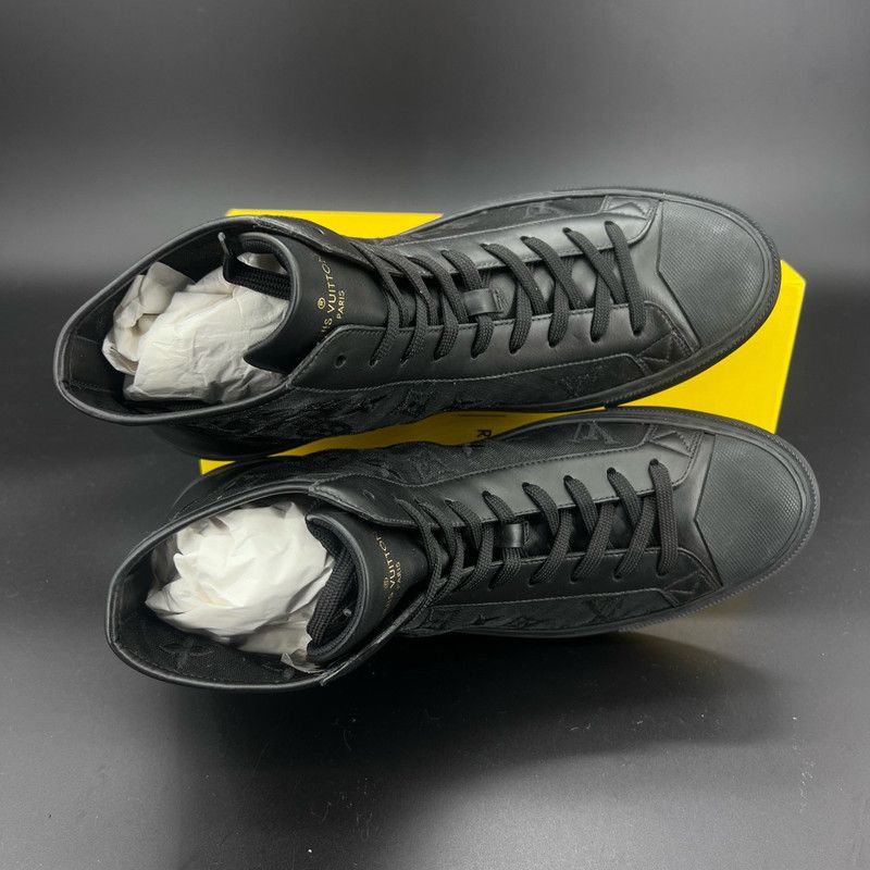 Louis Vuitton Louis Vuitton Black Monogram High-Top Sneakers 0079 Size US 10 / EU 43 - 7 Thumbnail
