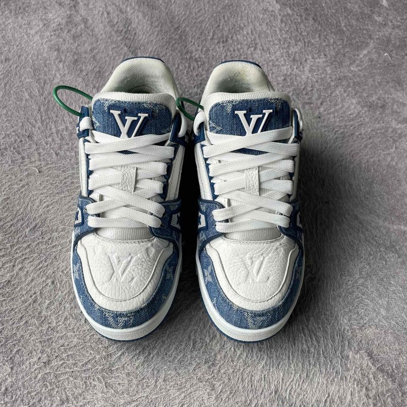 Louis Vuitton Louis Vuitton Denim Leather Low-Top Fashion Sneakers 0079 Size US 6 / IT 36 - 2 Thumbnail