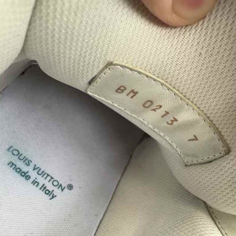 Louis Vuitton Louis Vuitton Blue and White Casual Sneakers 0079 Size US 10 / IT 40 - 5 Thumbnail
