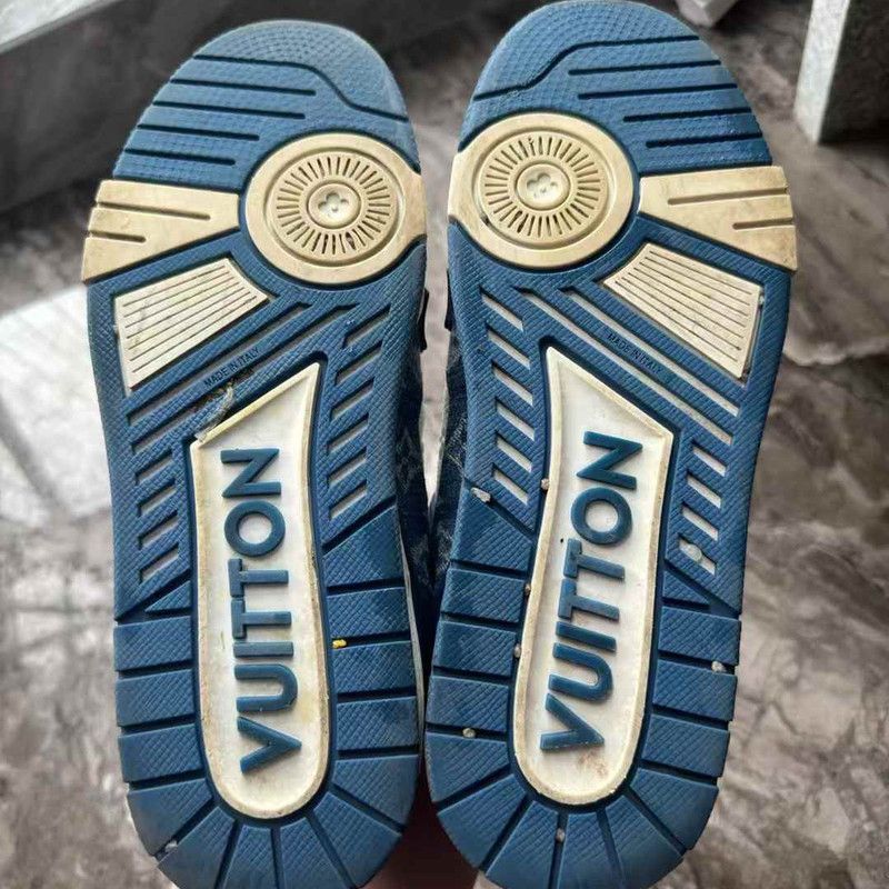 Louis Vuitton Louis Vuitton Blue and White Casual Sneakers 0079 Size US 10 / IT 40 - 4 Thumbnail