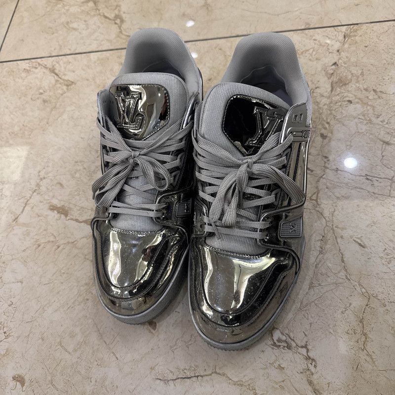 Louis Vuitton Louis Vuitton Metallic Trainer Low Top Sneakers 0079 Size US 10 / IT 40 - 2 Thumbnail