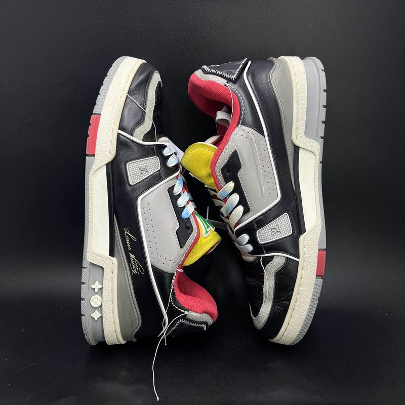 Louis Vuitton Louis Vuitton Trainer Stylish Low-Top Sneakers 0079 Size US 8 / IT 38 - 9 Thumbnail