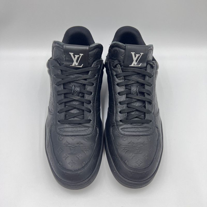 Louis Vuitton Louis Vuitton Rivoli Mini Monogram Low-top Sneakers 0079 Size US 12 / IT 42 - 2 Thumbnail