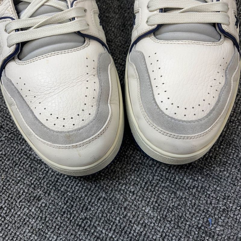 Louis Vuitton Louis Vuitton Stylish Low-top Trainers in White Blue 0079 Size US 9 / IT 39 - 7 Thumbnail