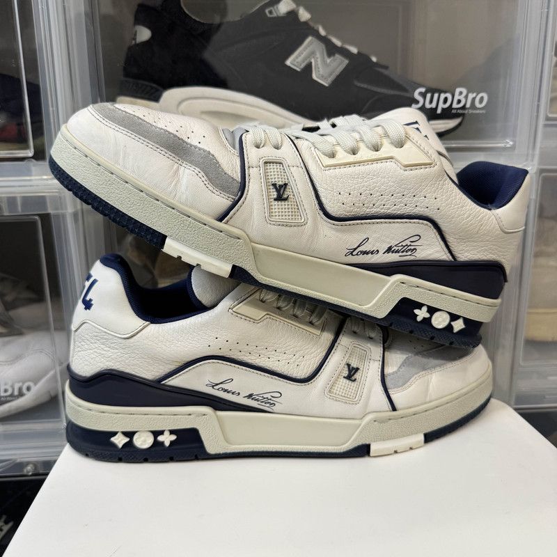 Louis Vuitton Louis Vuitton Stylish Low-top Trainers in White Blue 0079 Size US 9 / IT 39 - 9 Thumbnail