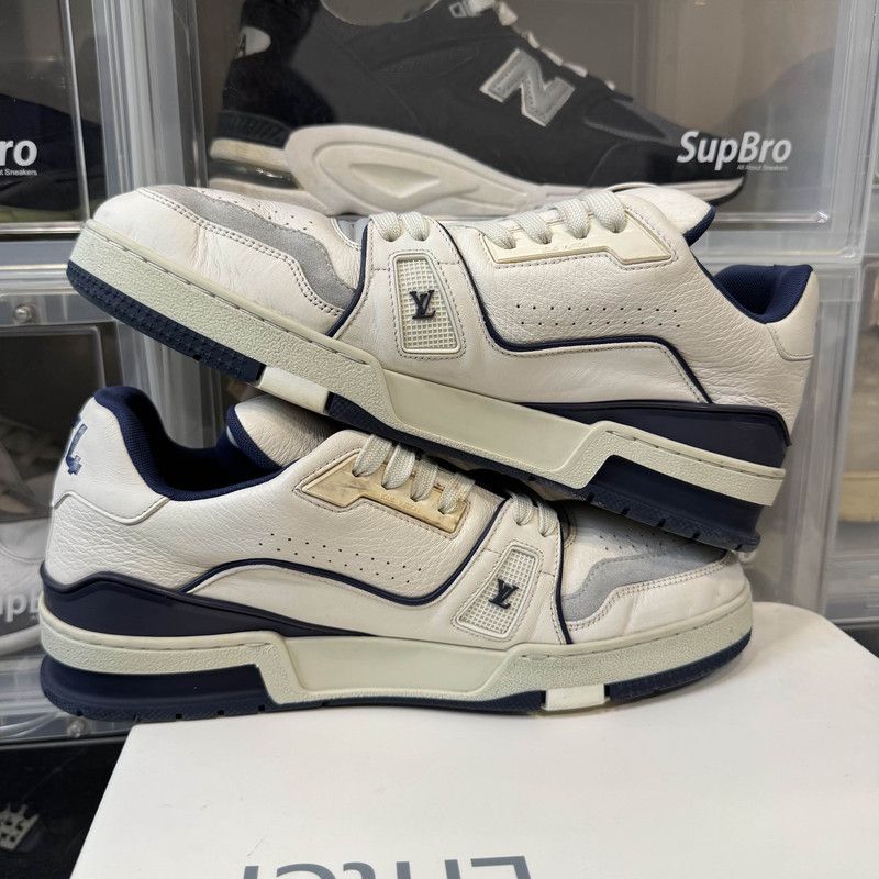 Louis Vuitton Louis Vuitton Stylish Low-top Trainers in White Blue 0079 Size US 9 / IT 39 - 10 Thumbnail