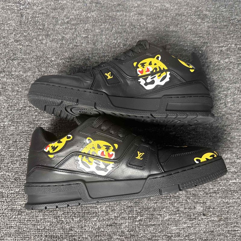 Louis Vuitton Nigo x Louis Vuitton Black Casual Sneakers 0079 Size US 9 / IT 39 - 7 Thumbnail