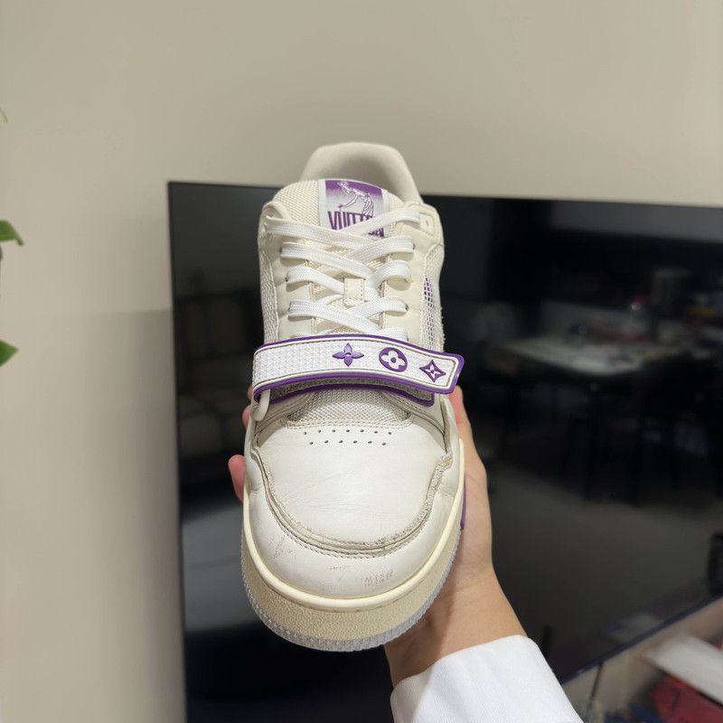 Louis Vuitton Louis Vuitton Trainer Casual Sneakers in White and Purple 0079 Size US 10 / EU 43 - 14 Thumbnail