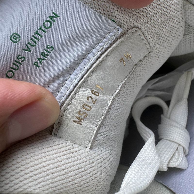 Louis Vuitton Louis Vuitton Green and White Trainers 0079 Size US 10 / IT 40 - 5 Thumbnail