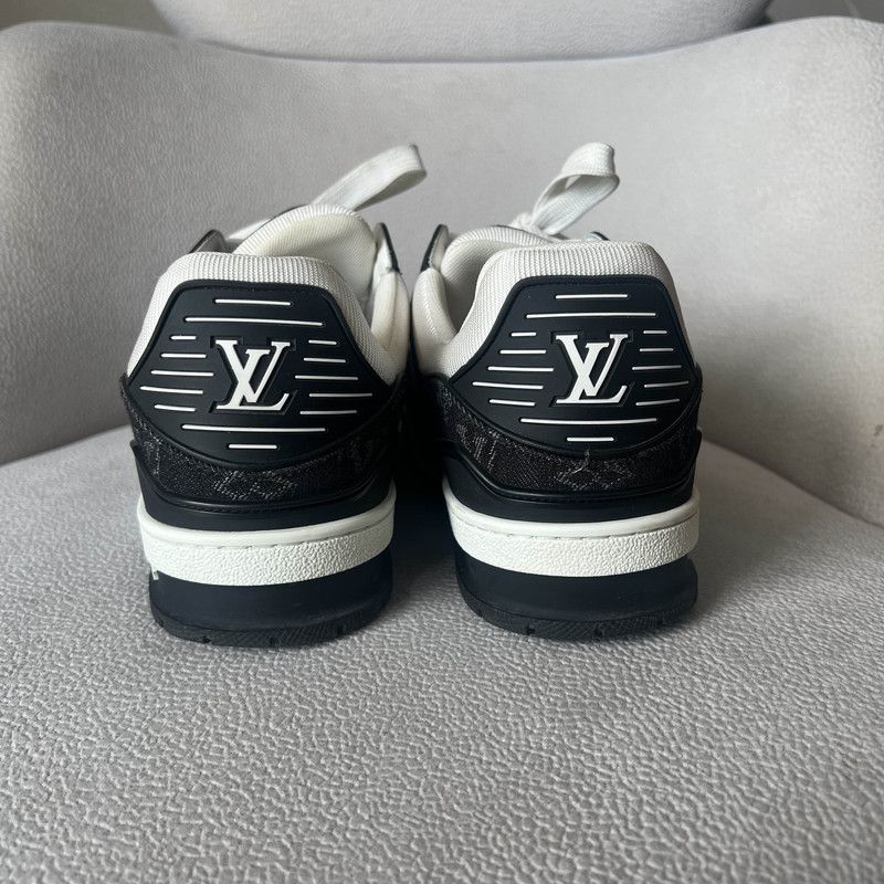 Louis Vuitton Louis Vuitton Panda Print Low-Top Fashion Sneakers 0079 Size US 9 / IT 39 - 3 Thumbnail