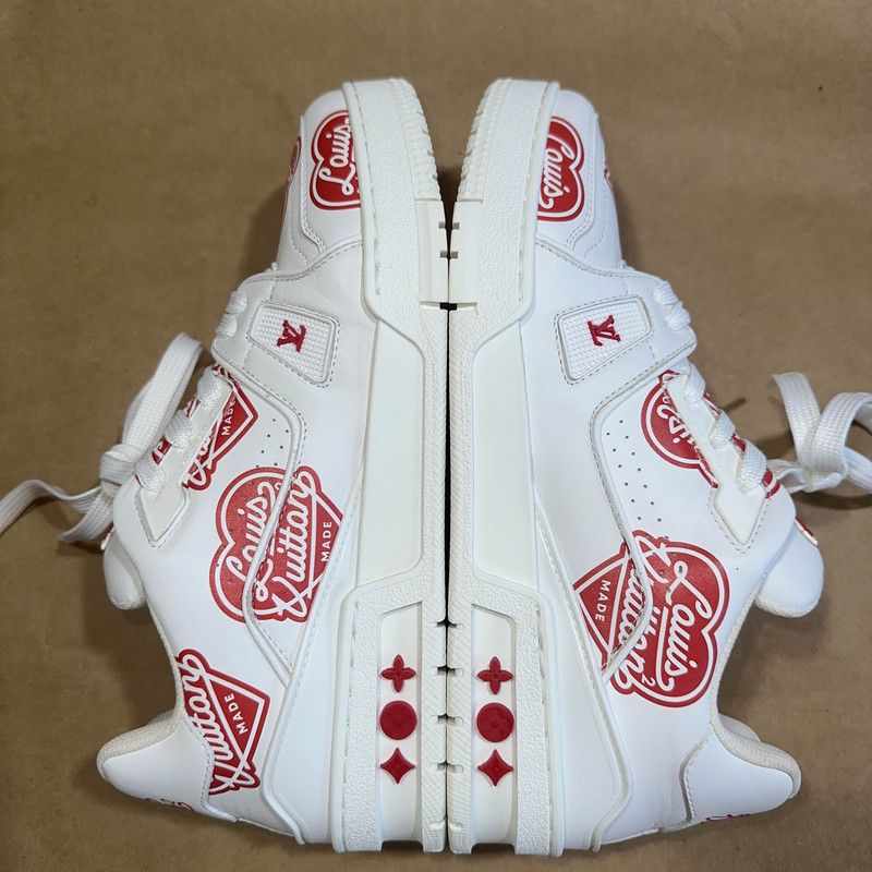 Louis Vuitton Nigo x Louis Vuitton Red and White Low Sneakers 0079 Size US 8 / IT 38 - 10 Thumbnail