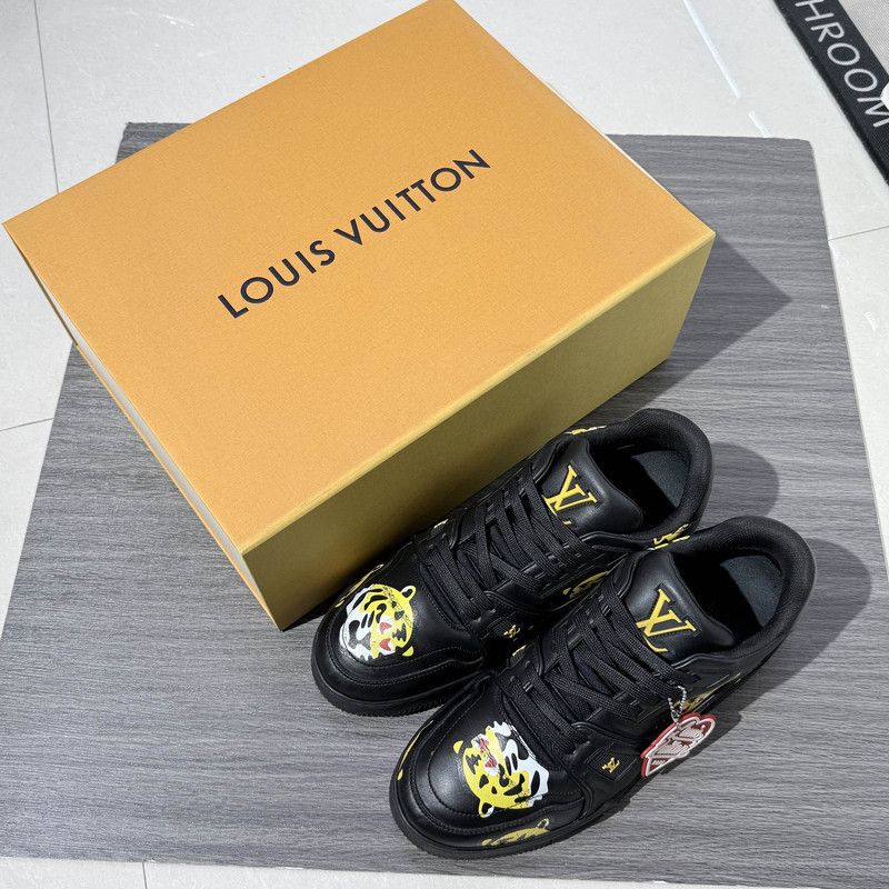 Louis Vuitton Nigo x Louis Vuitton Low-Top Sneakers 0079 Size US 10 / EU 43 - 6 Thumbnail